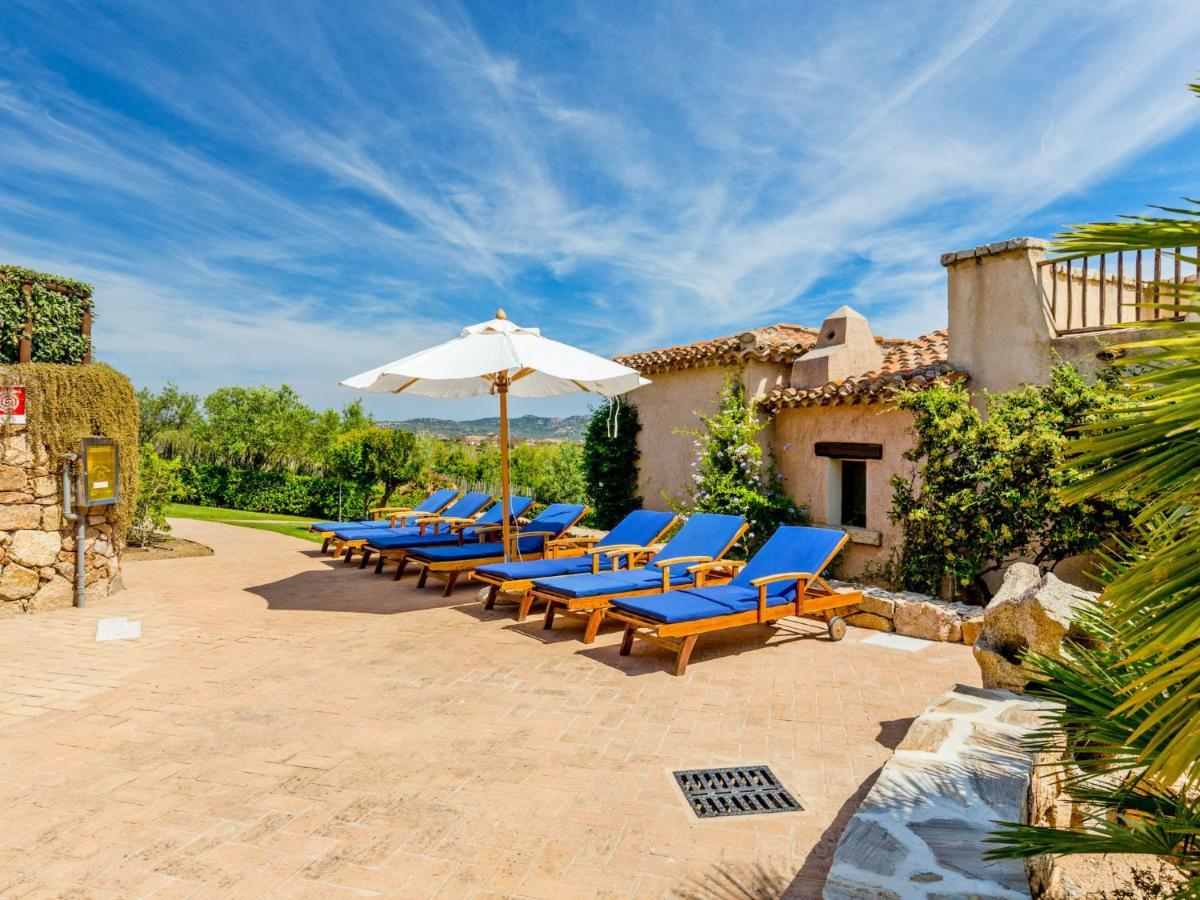 Holiday Home Corbezzolo 7 - Vista Village By Interhome Porto San Paolo  Kültér fotó
